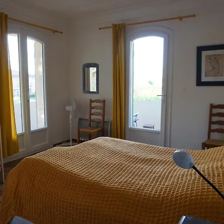Holiday home In Isle Sur La Sorgue *